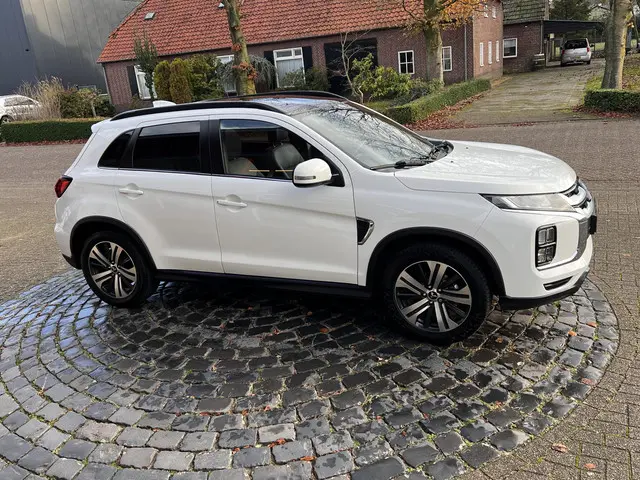 Mitsubishi ASX 2.0 Intense+ 2019 Benzine 29