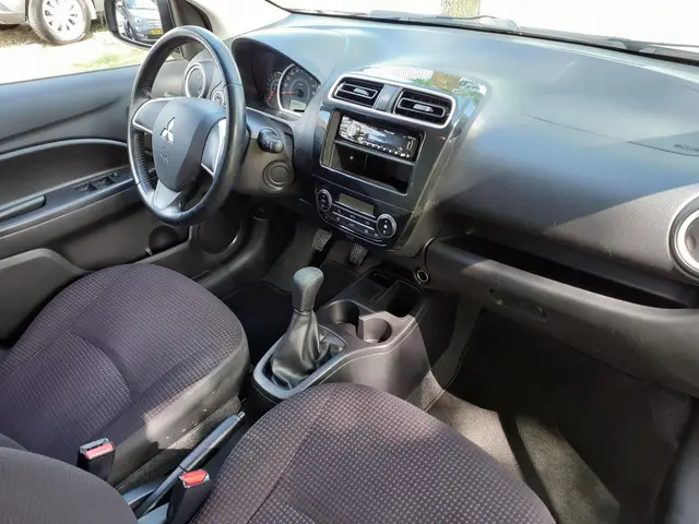 Mitsubishi Space Star 1.2 Intense+ *airco*5 drs* 2014 Benzine 4