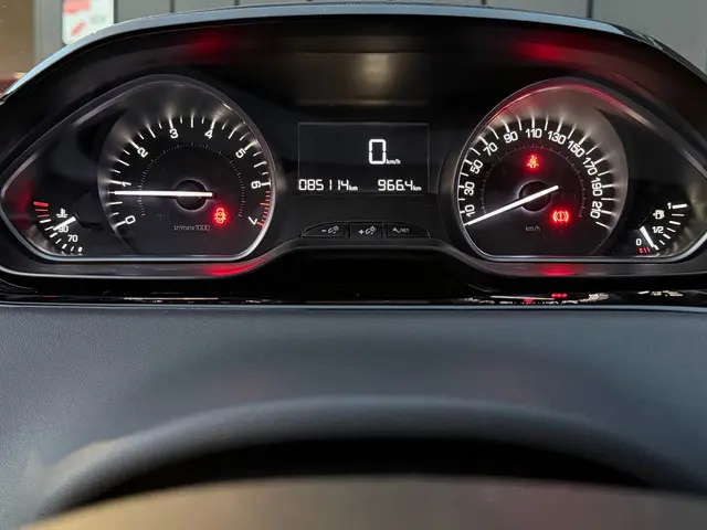 Peugeot 208 1.2 PureTech Blue Lion CarPlay 2016 Benzine 7