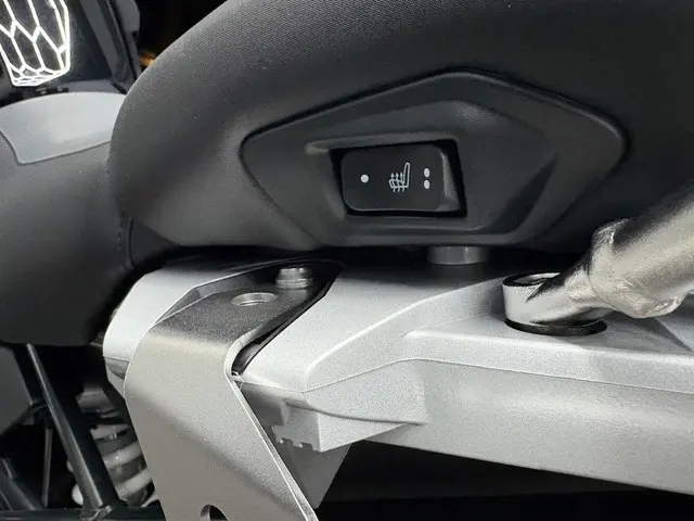 BMW R 1250 GS Adventure All-Road 2024 Benzine 15