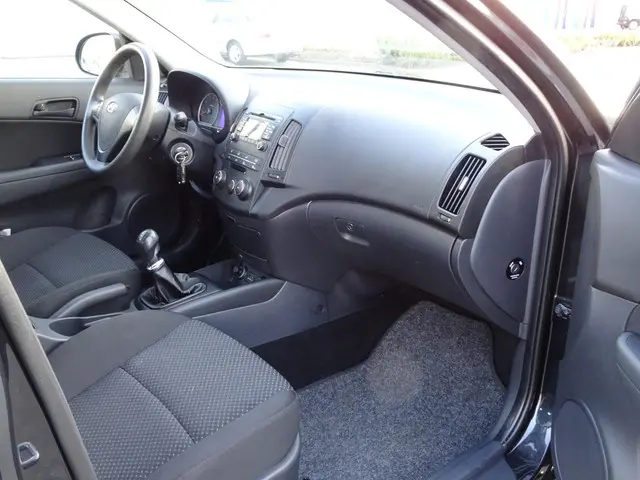 Hyundai i30 1.4i i-Drive Cool Airco 2012 Benzine 5
