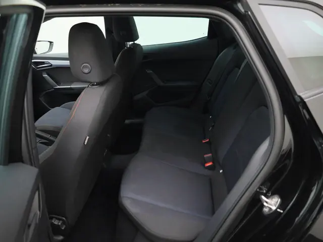 SEAT Ibiza 1.0TSI/95PK FR 2024 Benzine 17