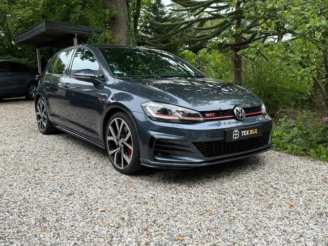 Volkswagen Golf 2.0 TSI GTI Performance 2020 Benzine 3