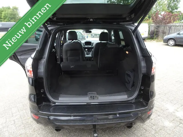 Ford Kuga 1.5 EcoBoost ST Line 2017 Benzine 10