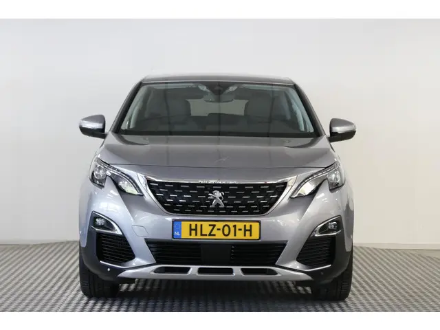 Peugeot 3008 1.6 HYbrid 225 Allure 2020 Hybride Benzine 32