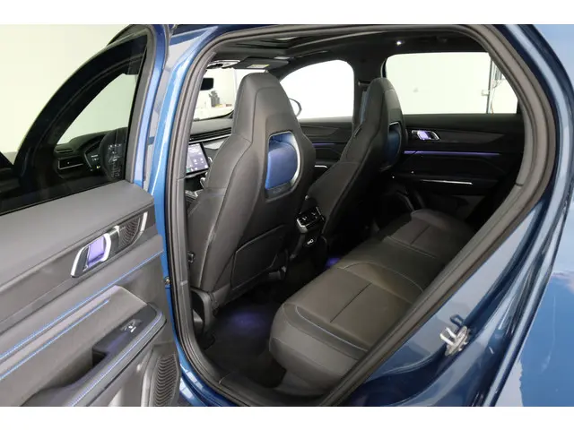 Lynk & Co 01 1.5 2023 Hybride Benzine 6