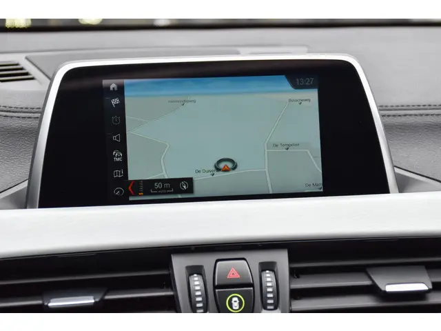 BMW X2 sDrive20i High Executive 2018 Benzine 34