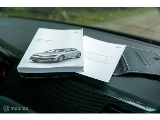 Volkswagen Polo 1.0 TSI Life Business 2022 Benzine 38