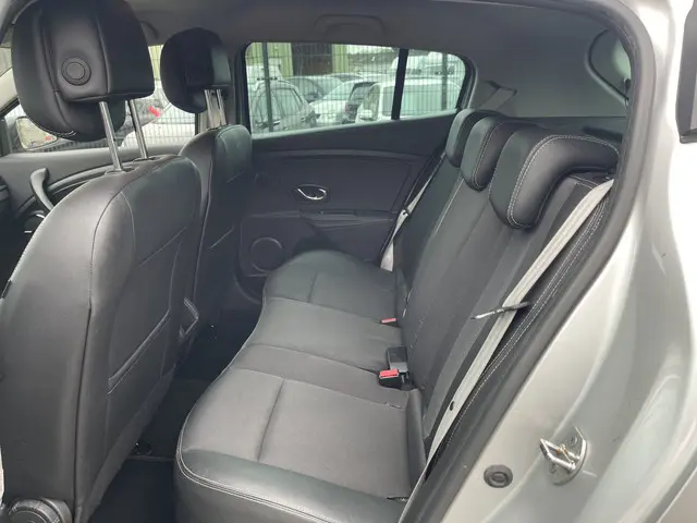 Renault Mégane 1.2 TCe Bose 2013 Benzine 18