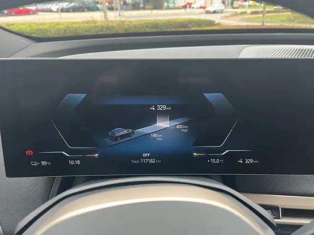 BMW iX xDrive40 Executive 77 kWh 2022 Elektrisch 11