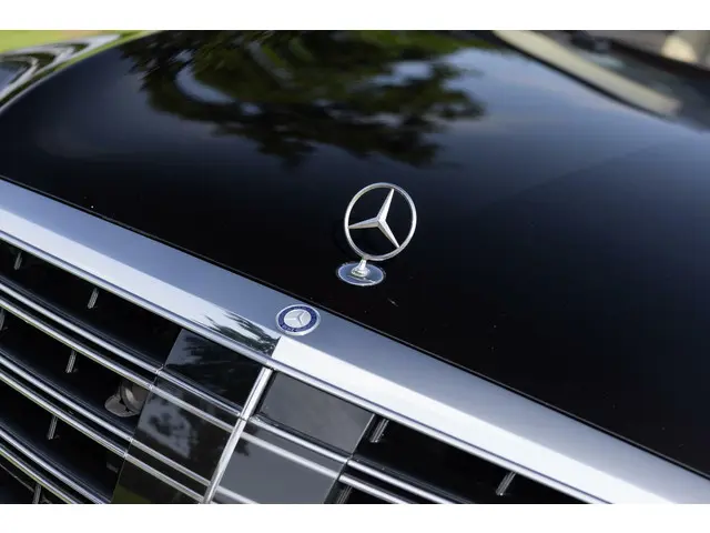 Mercedes-Benz S-Klasse AMG 65 Lang 2016 Benzine 136