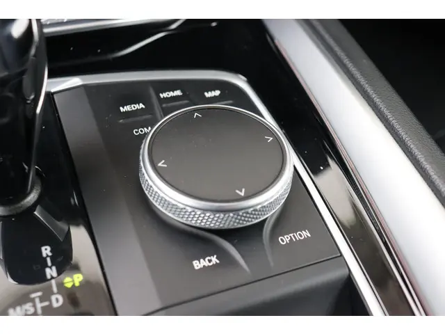 BMW Z4 Roadster sDrive20i High Executive 2020 Benzine 27