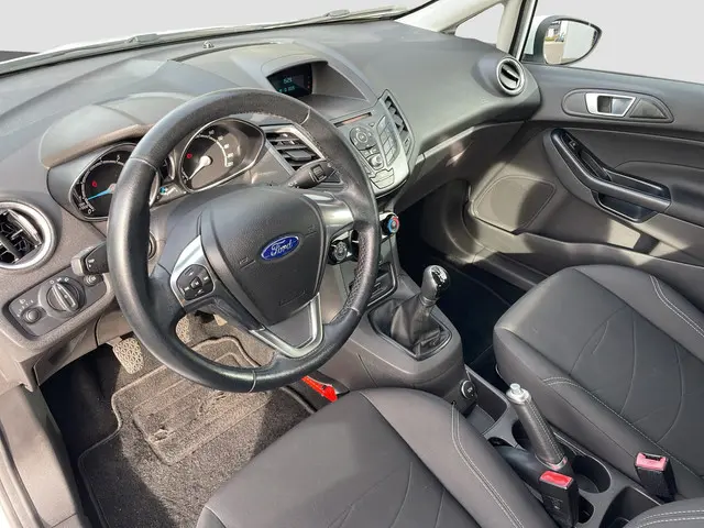 Ford Fiesta 1.25 2017 Benzine 12