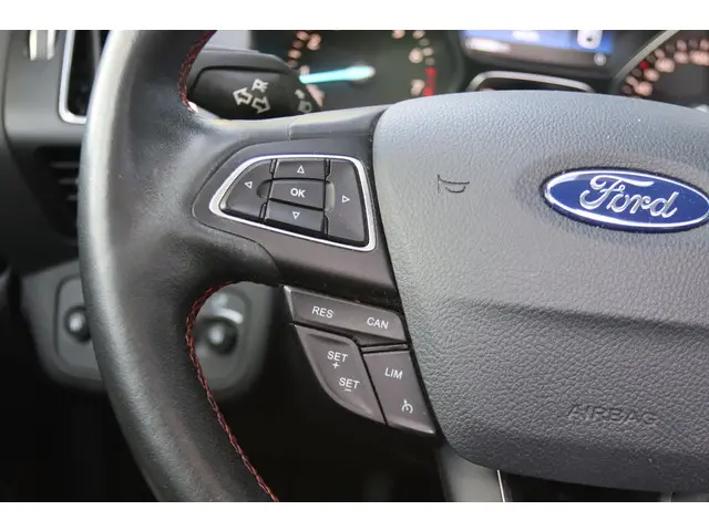 Ford Kuga 1.5 ECOBOOST ST-LINE 2017 Benzine 22