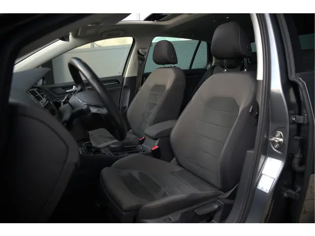 Volkswagen Golf 1.4 TSI Highline Business R 2017 Benzine 7