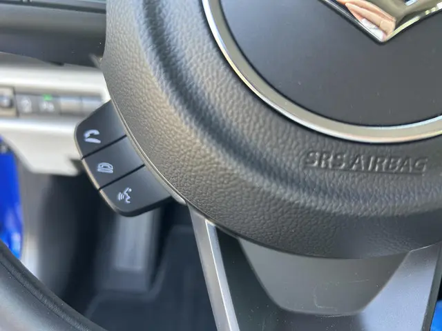 Suzuki Swift 1.2 Style Smart Hybrid 2025 Benzine 18