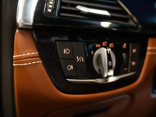 BMW 5 Serie Sedan 540i xDrive 2019 Benzine 46