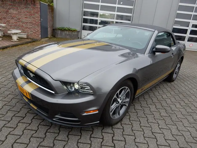 Ford Mustang USA 3.7 V6 2014 Benzine 2