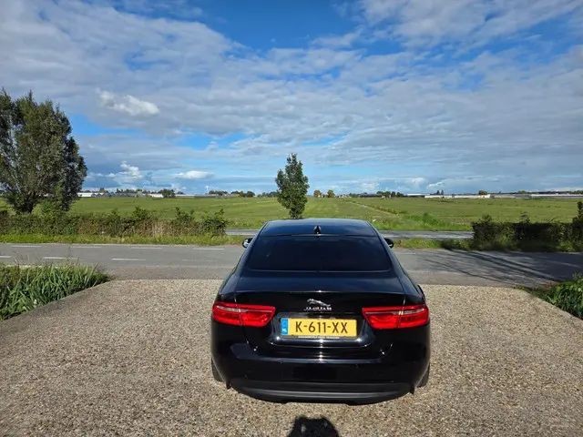 Jaguar XE 2.0 D Corporate Edition R-Sport 2016 Diesel 5