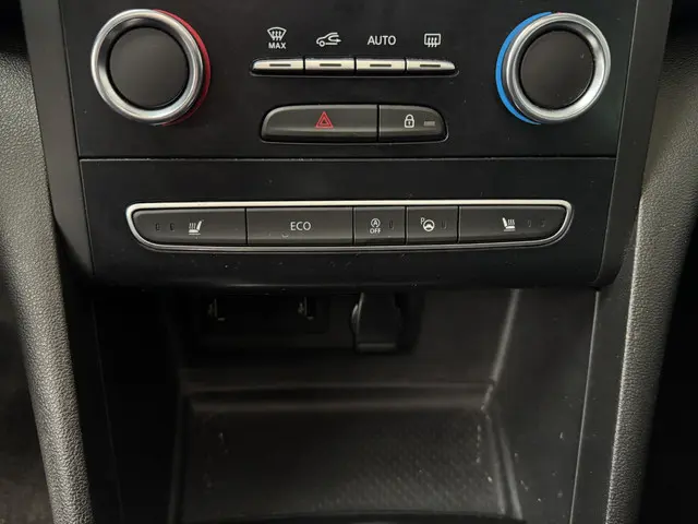 Renault Mégane Estate 1.3 TCe Bose 2019 Benzine 14