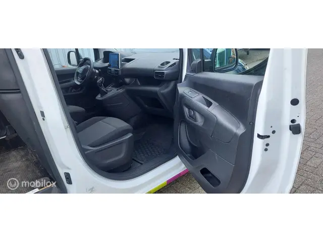 Peugeot Partner bestel 1.5 BlueHDI Premium 2020 Diesel 20