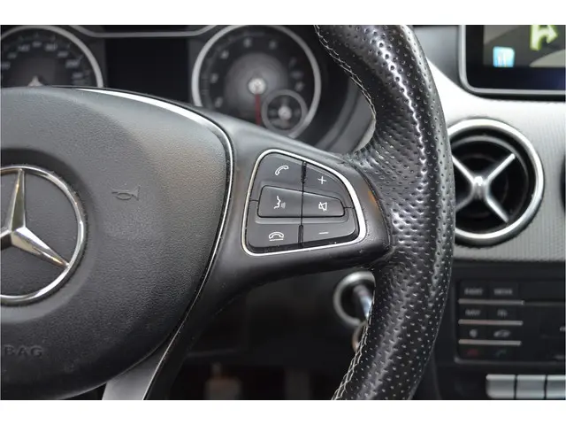Mercedes-Benz B-Klasse 180 Ambition 2016 Benzine 12