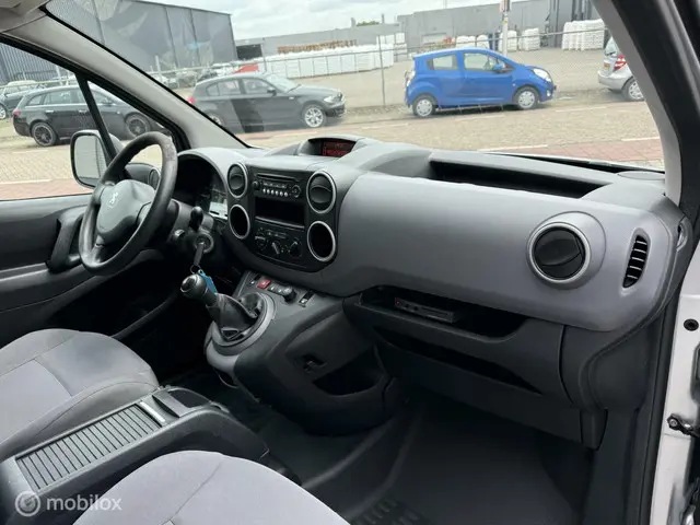 Peugeot Partner bestel 122 1.6 e-HDI L2 XR 2014 Diesel 12
