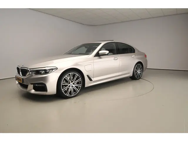 BMW 5 Serie Sedan 530e 2019 Hybride Benzine 51