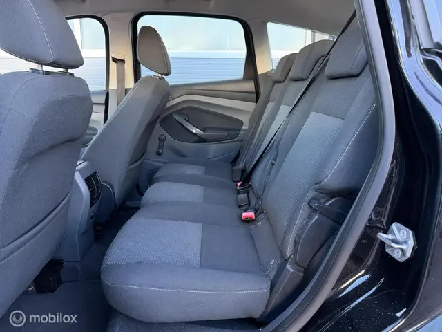 Ford C-MAX 1.0 Titanium 2014 Benzine 12