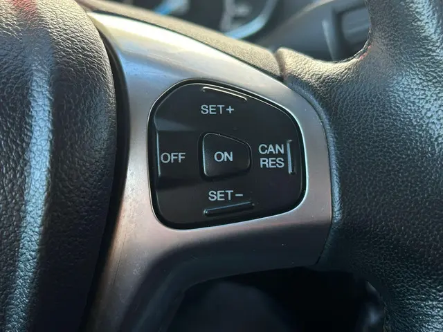 Ford Fiesta 1.0 Titanium 2013 Benzine 16