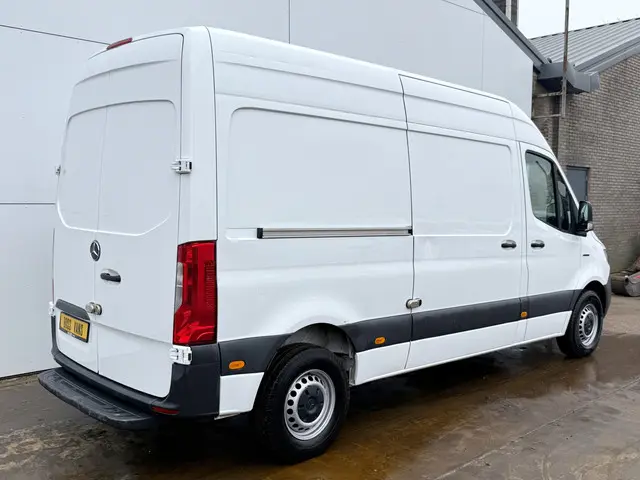 Mercedes-Benz eSprinter 312 2022 Elektrisch 3