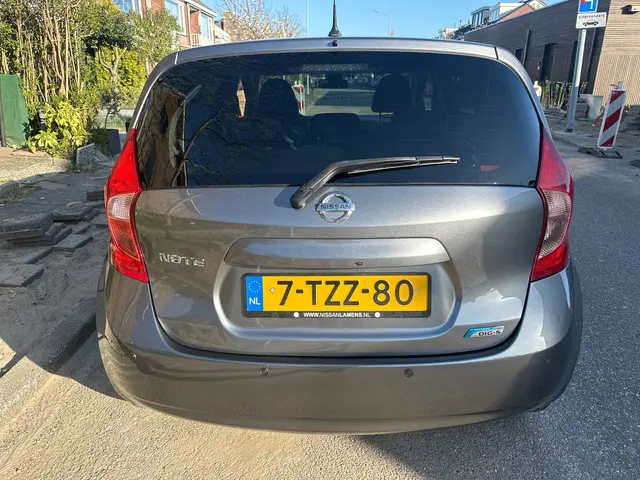 Nissan Note 1.2 DIG-S Connect Edition 2014 Benzine 6