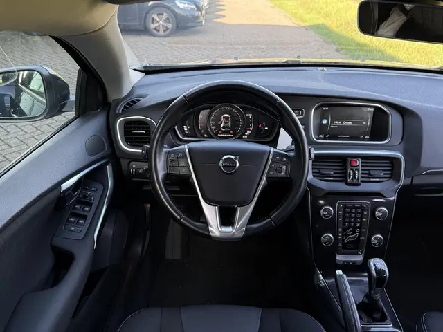 Volvo V40 2.0 T2 Nordic+ 2016 Benzine 12