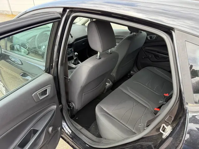 Ford Fiesta 1.0 Style 2013 Benzine 12