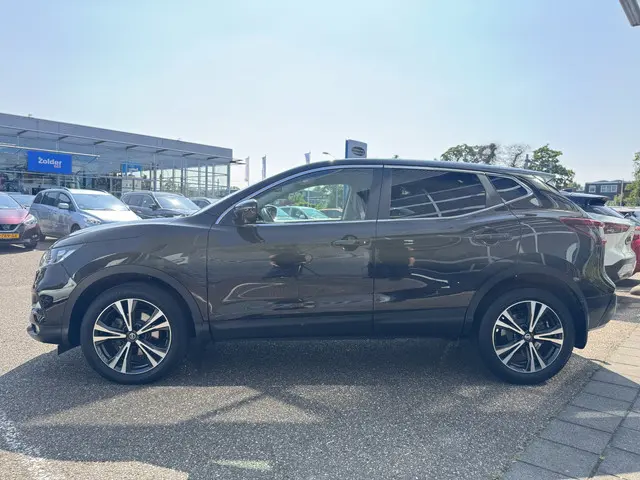 Nissan QASHQAI 1.3 DIG-T N-Connecta 2020 Benzine 4