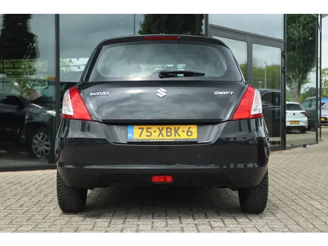 Suzuki Swift 1.2 COMFORT EASSS 2012 Benzine 11