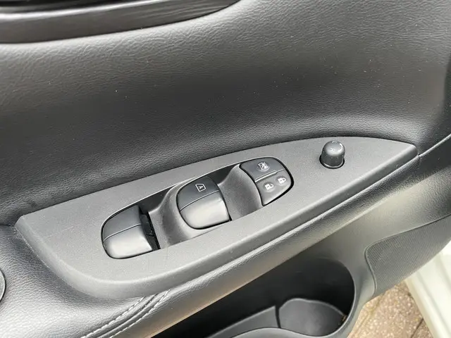 Nissan Pulsar 1.2 DIG-T N-Connecta 2017 Benzine 11