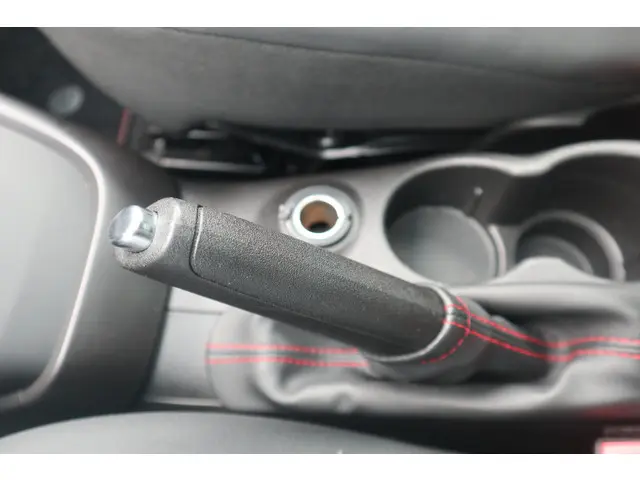 Alfa Romeo Giulietta 1.750 Turbo Veloce 2017 Benzine 43