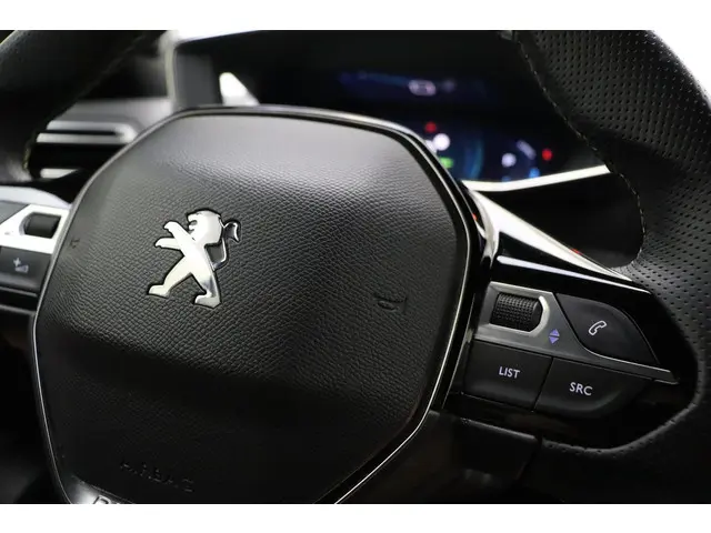 Peugeot e-2008 EV GT Pack 50 kWh 2021 Elektrisch 18