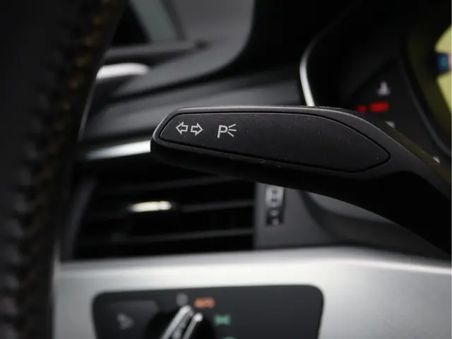 Audi A4 Avant 2.0 TFSI 2016 Benzine 28