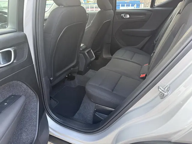 Volvo XC40 1.5 T2 Park Assist Pack 2024 Benzine 13