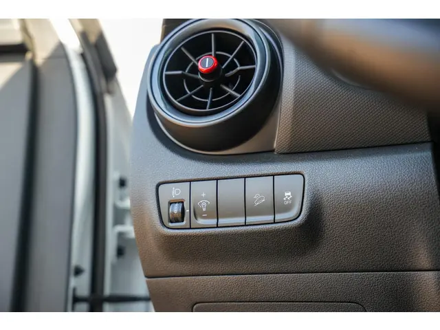 Hyundai Kona 1.0 T-GDI 2022 Benzine 25