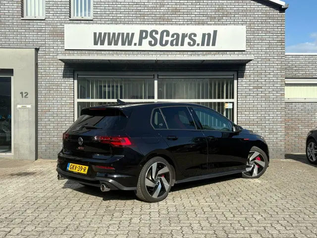 Volkswagen Golf 2.0 TSI GTI 2021 Benzine 18