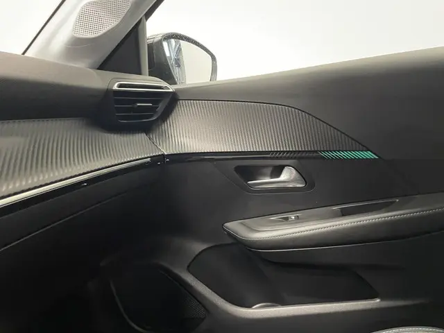 Peugeot e-208 EV Allure Pack 50 kWh 2021 Elektrisch 28