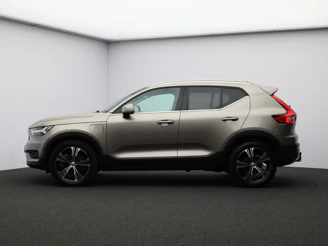 Volvo XC40 T4 Recharge Inscription 2022 Hybride Benzine 5
