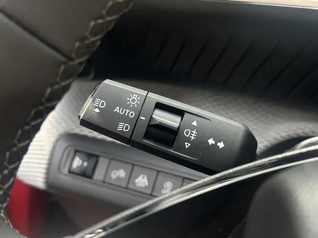 Citroën C3 1.2 Turbo 100pk Max 2025 Benzine 28