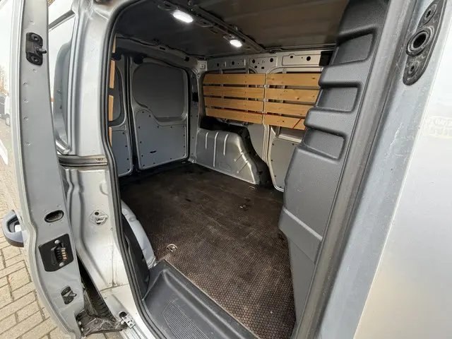 Volkswagen Caddy Cargo 2.0 TDI Comfort 2021 Diesel 19