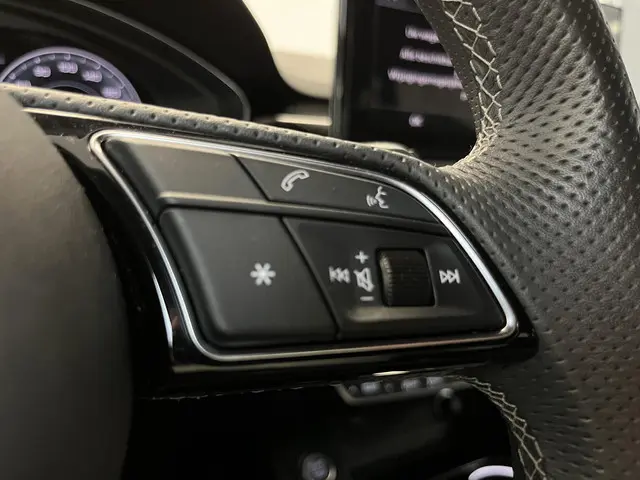 Audi A4 Avant 35 TFSI 3x S-line 2021 Benzine 36