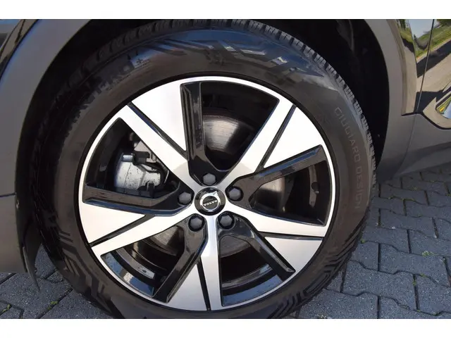 Volvo XC40 Recharge P8 AWD R-Design 2020 Elektrisch 44