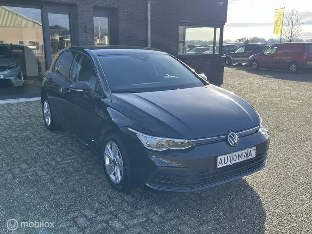 Volkswagen Golf 1.5 eTSI Life Business 2022 Benzine 6